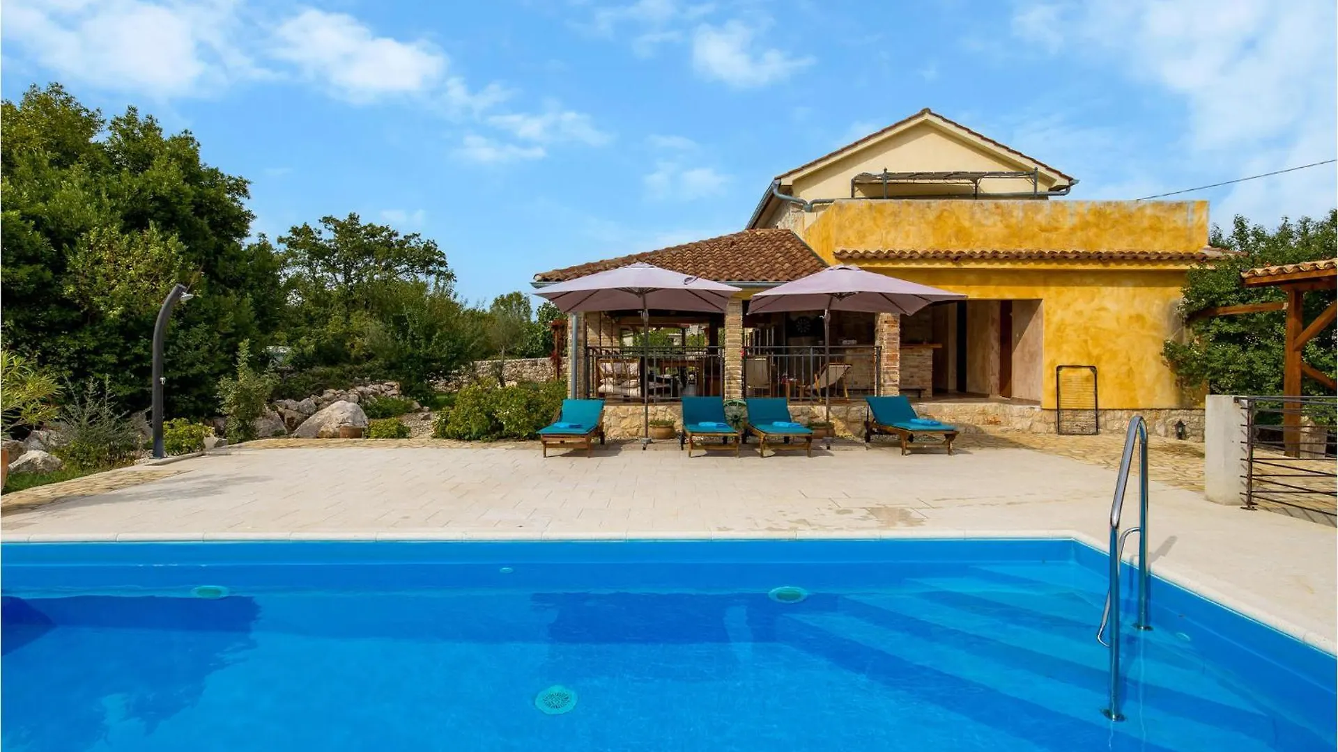 Gorgeous Home In Kras With Outdoor Swimming Pool Holiday home