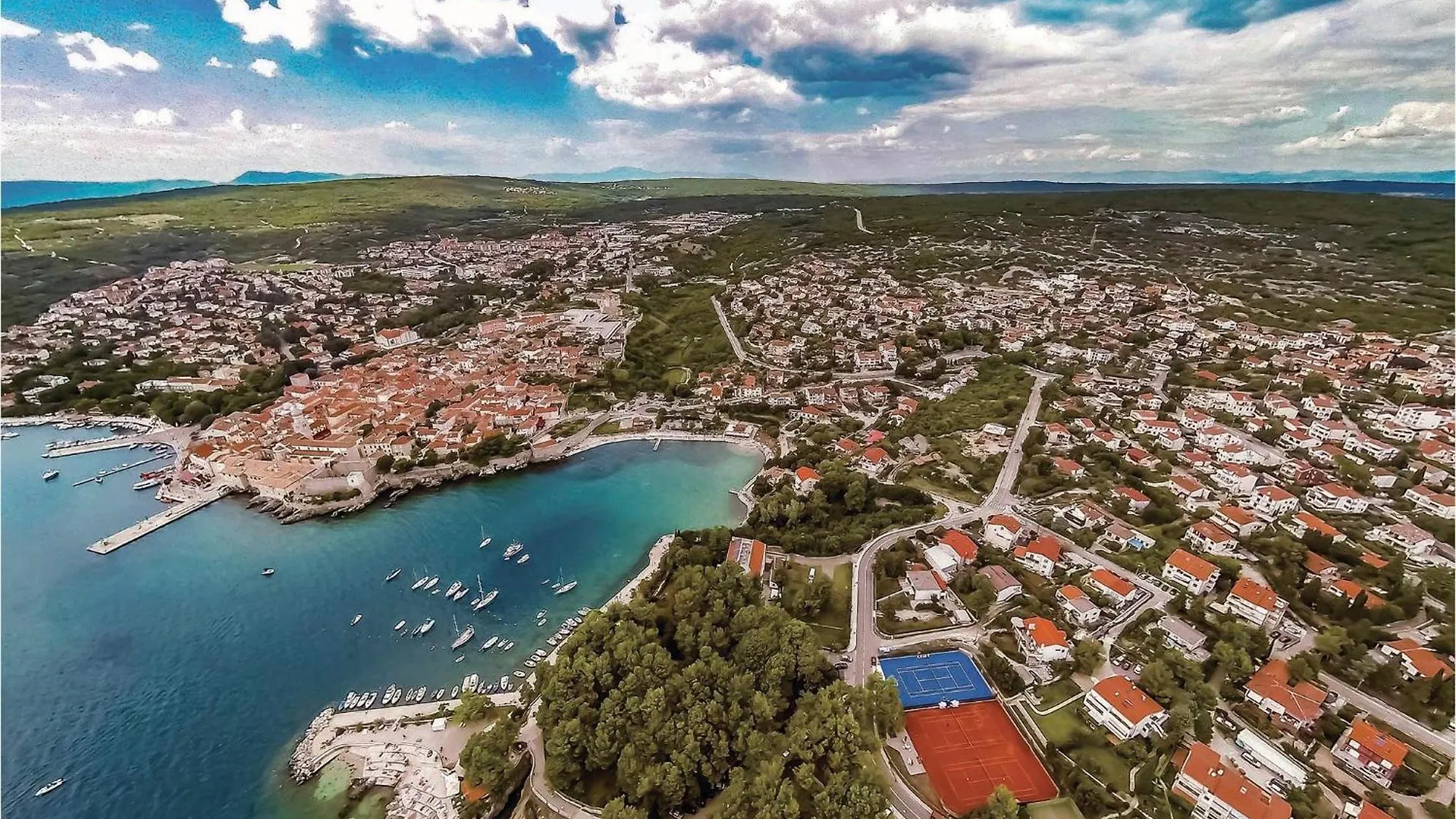 Gorgeous Home In Kras With Outdoor Swimming Pool